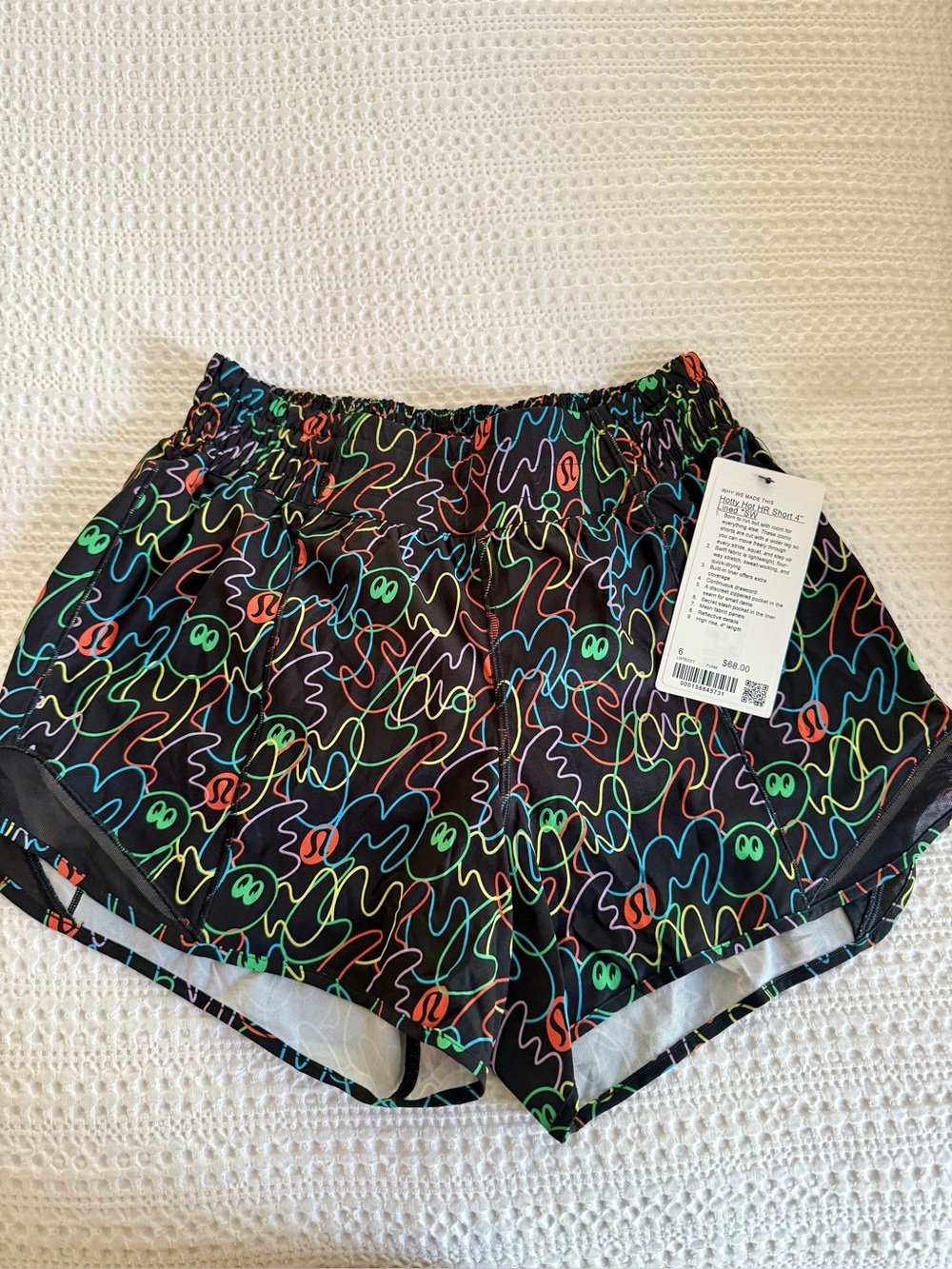 lululemon Seawheeze 2026 Hotty Hot HR Shorts 4” Size 6 NWT
